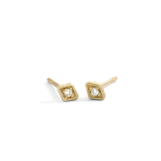 blanca monrós gómez | tiny diamond filigree studs