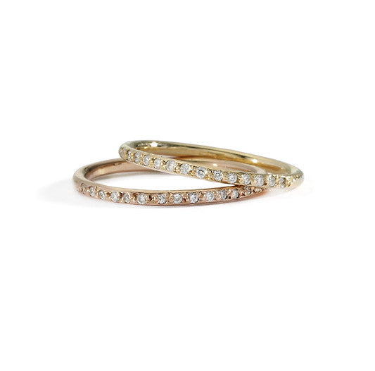 blanca monrós gómez | slim round white diamond band