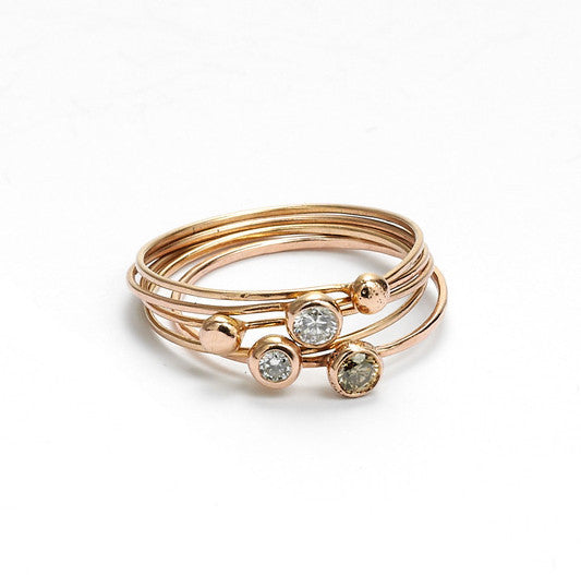 blanca monrós gómez | champagne diamond seed ring