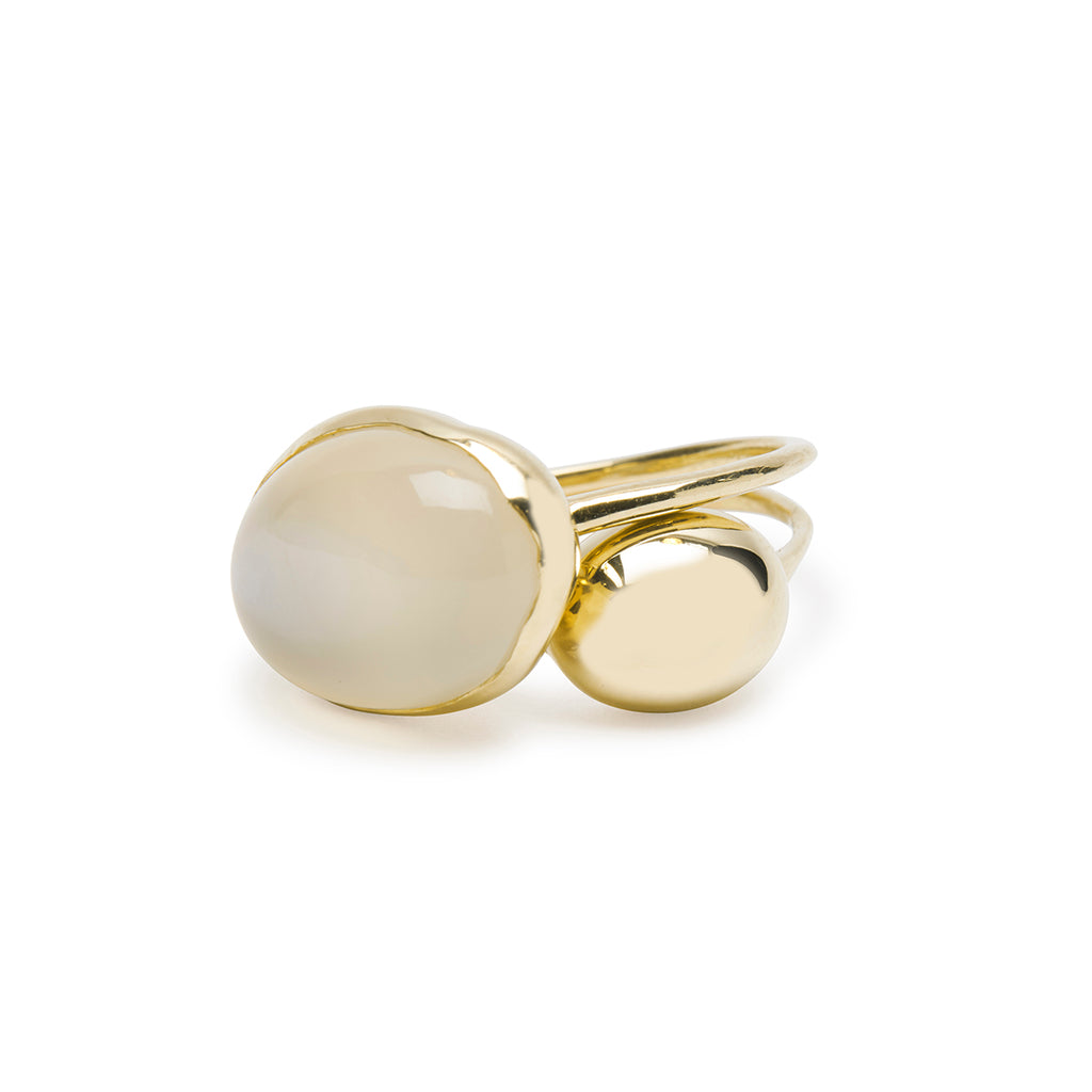 claudel moonstone ring