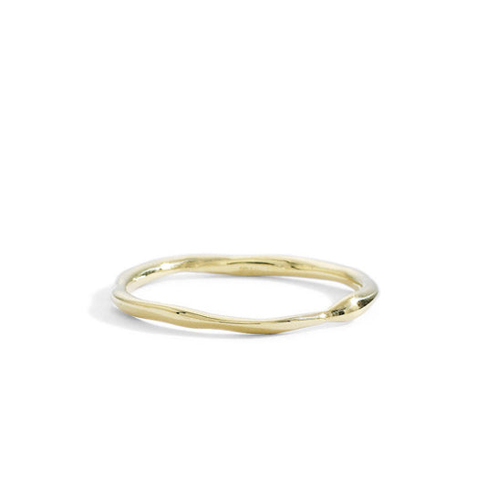 thin wavy band