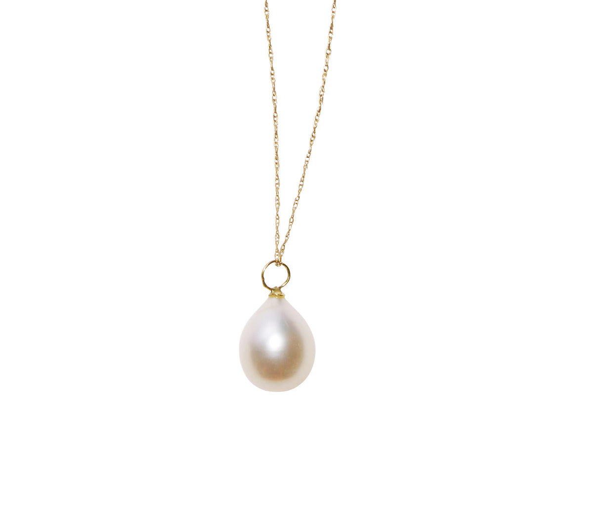 Noor Shamma Luz Trio Pearl Charms White - at Present